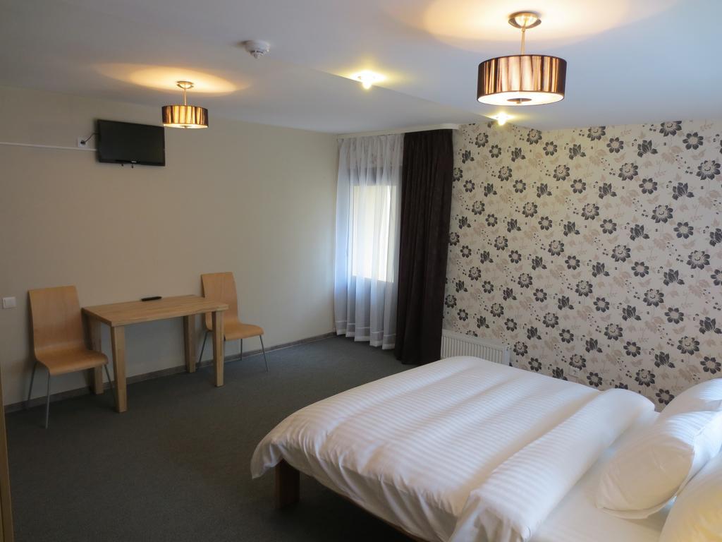 ריגה Amigo Hotel חדר תמונה